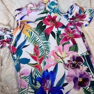 Beautiful super soft floral shirt